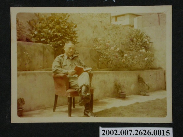 彭指揮官閱讀 (共2張)