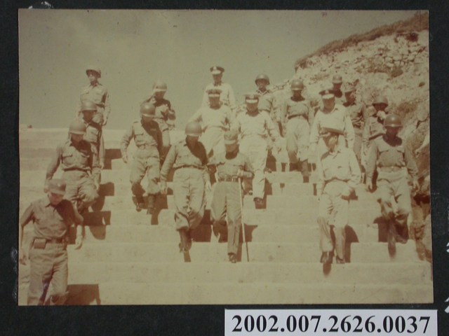 陳誠副總統視察馬祖高登 (共2張)