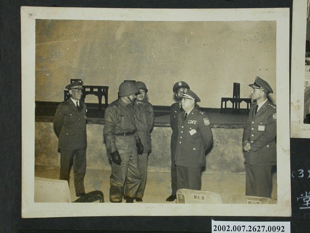 國防部軍官教育督導考核組彭戰存中將參觀中正堂 (共2張)