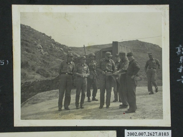 彭指揮官聽取報告 (共2張)