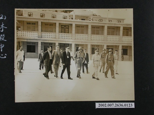 中央各部會及有關物資機關訪察團團長經濟部童致誠次長於休假中心 (共1張)