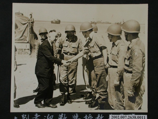 全國大專院校教授暑期軍中訪問團蒞馬 (共1張)