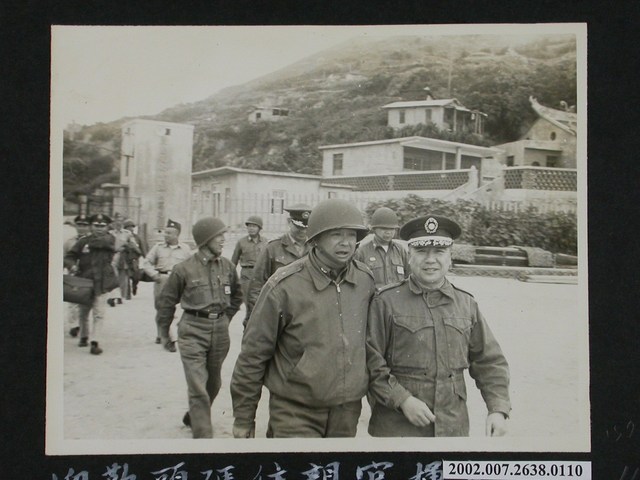 指揮官親往碼頭歡迎工兵署長汪少將蒞馬 (共1張)