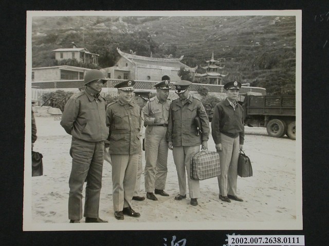 指揮官親往碼頭歡迎工兵署長汪少將蒞馬 (共1張)
