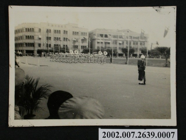 觀賞閱兵典禮 (共1張)