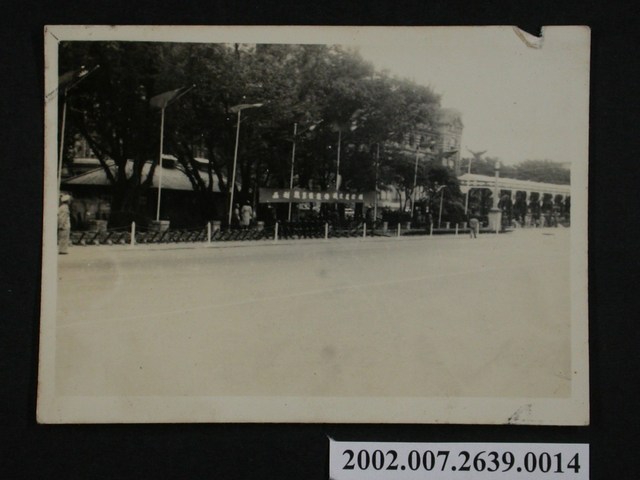 舉行閱兵典禮清空之道路 (共1張)