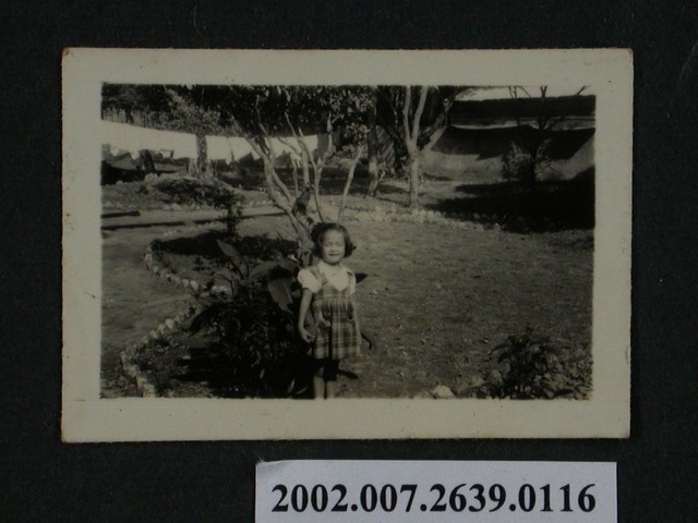 女童獨照 (共1張)