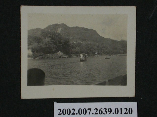 河流景緻 (共1張)