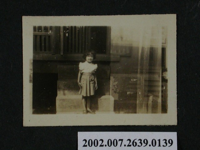 1名女童獨照 (共1張)