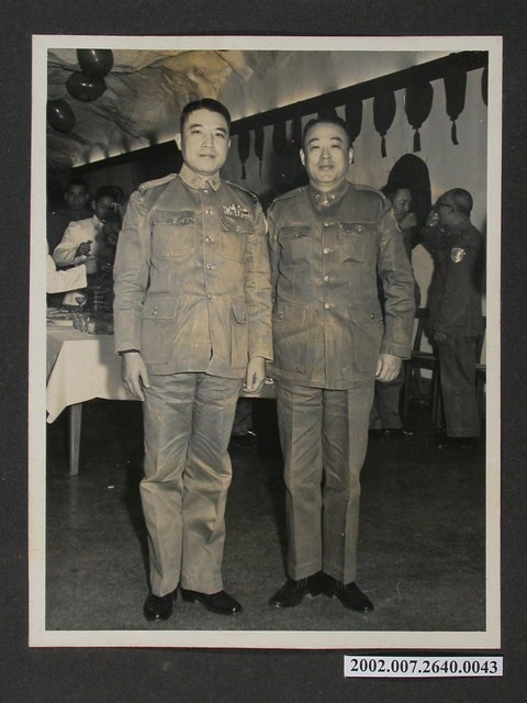 彭啟超與于豪章將軍合影 (共1張)