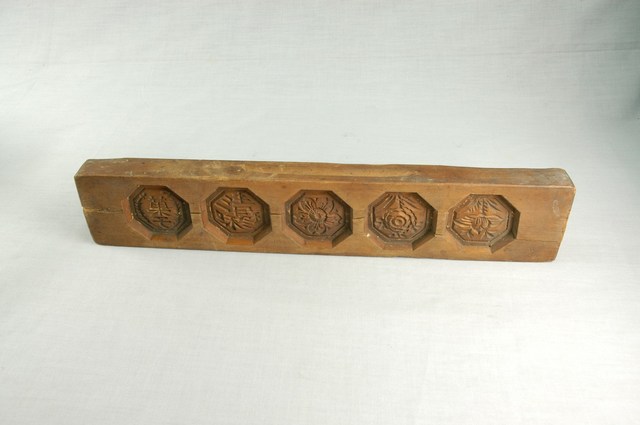 長條板單面雕五八角糕印 (共7張)
