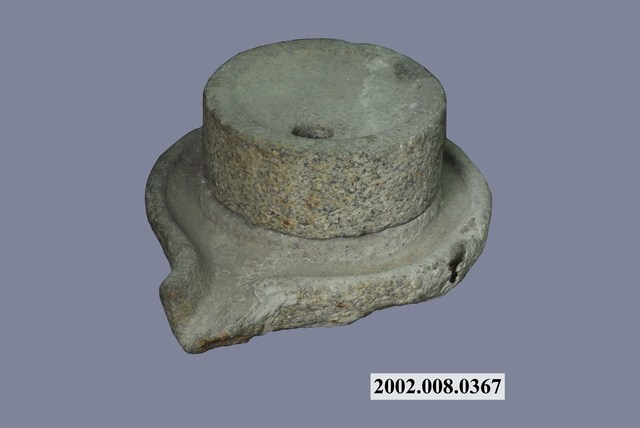 小型石磨 (共2張)