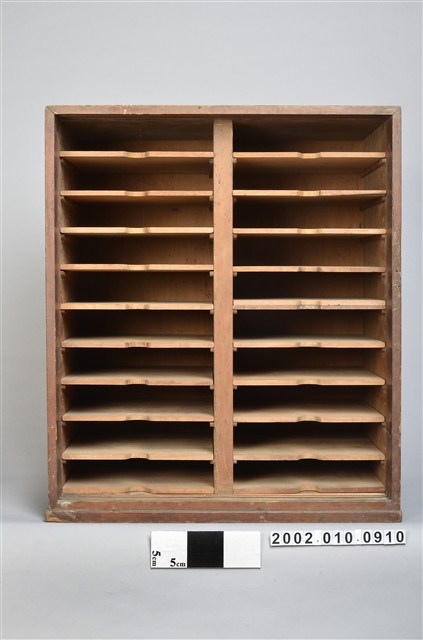 敦本堂木製檔案櫃 (共12張)