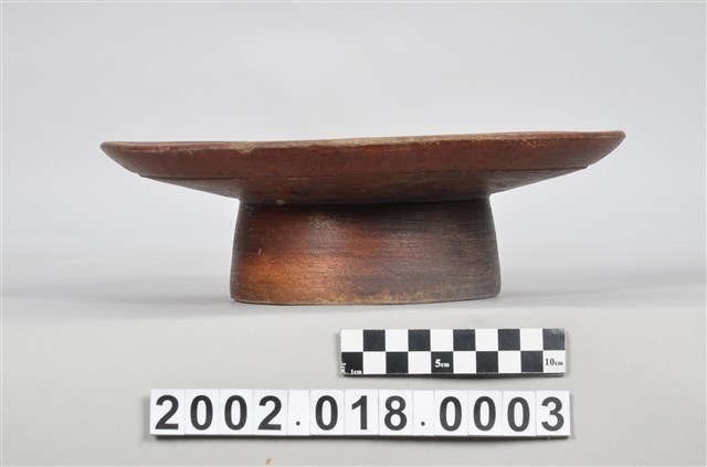 劉氏宗祠木胎紅色棕色漆相間高腳供盤 (共3張)