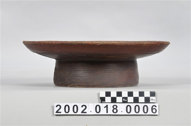 劉氏宗祠木胎紅色棕色漆相間高腳供盤 (共3張)