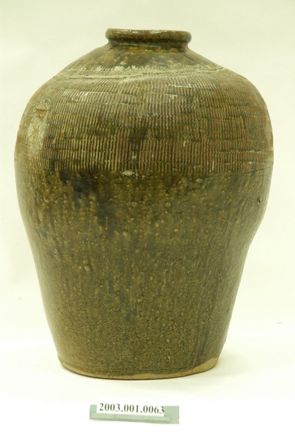 褐釉壓印線紋酒甕 (共5張)