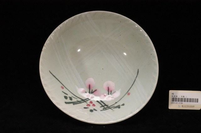 彩繪瓷花卉紋碗 (共8張)