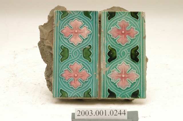 馬約利卡磁磚組 (共17張)