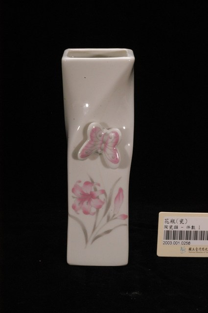 蝴蝶貼花百合方瓶 (共6張)