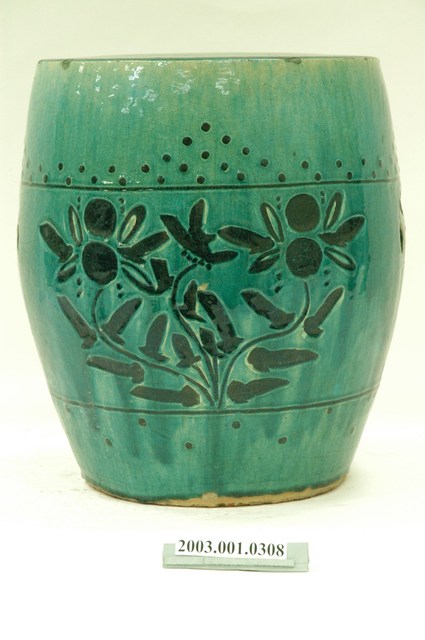 花草金錢紋綠釉鼓凳 (共9張)