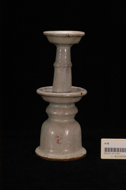灰青釉冰裂紋燭臺 (共12張)