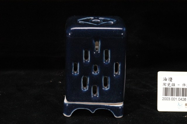 藍釉燈閣組 (共8張)