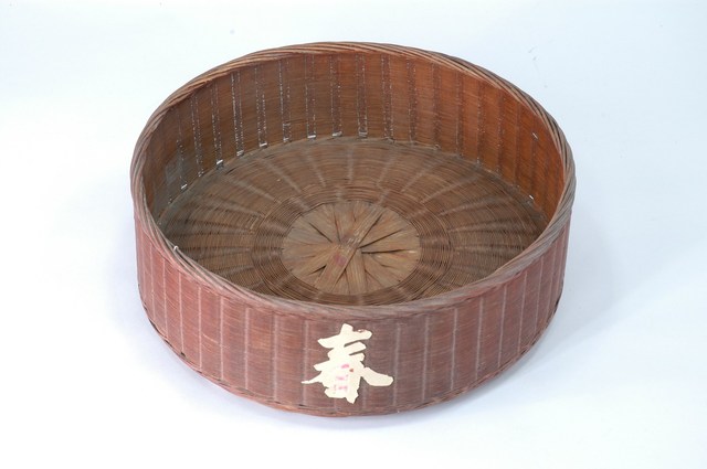 竹編3層𣛮籃第1層 (共2張)