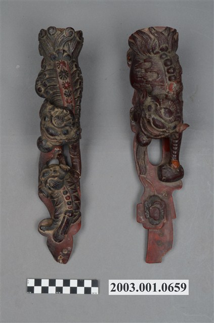 木雕獅組 (共2張)