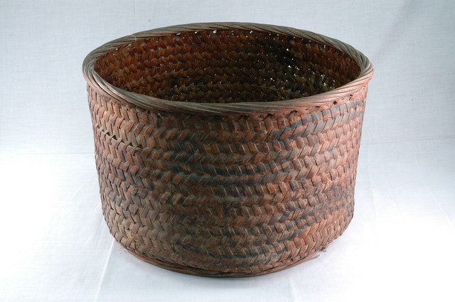 竹編籃子 (共2張)