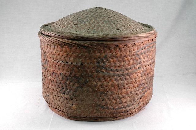 竹編籃子含上蓋 (共2張)