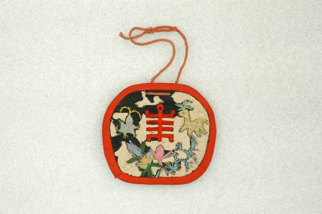 黑底龜鹿紋煙袋 (共5張)