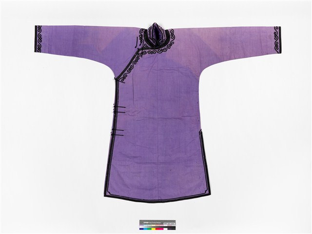 粉紫絲質高立領大襟女衫 (共4張)