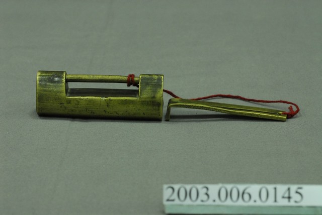 紅銅一字廣鎖 (共3張)