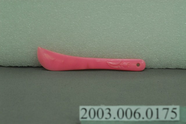 日式塑膠裁縫用刮刀 (共4張)