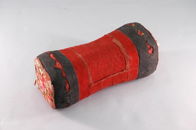 牡丹紋大紅枕頭 (共6張)