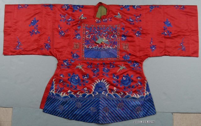 大紅絲質七品夫人戲服 (共14張)