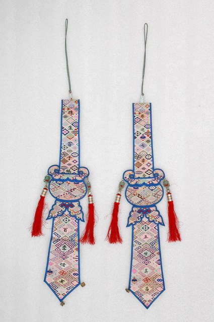 納紗滿繡如意香爐劍帶 (共6張)