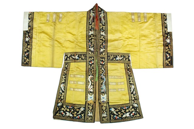 仙鶴道服 (共2張)