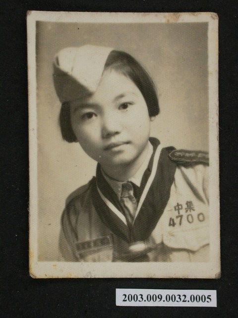 照片:女大頭照 (共1張)