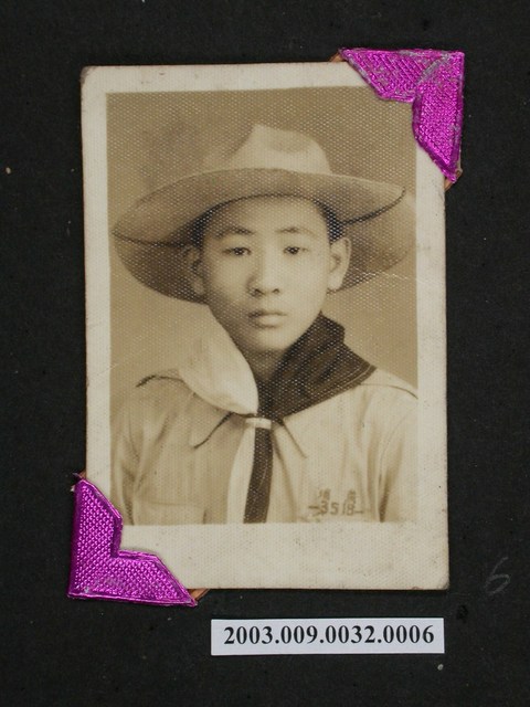 照片:男大頭照 (共1張)