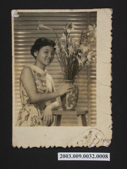 照片:女照 (共1張)