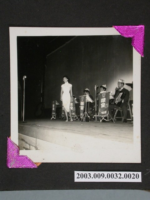 照片:表演照 (共2張)