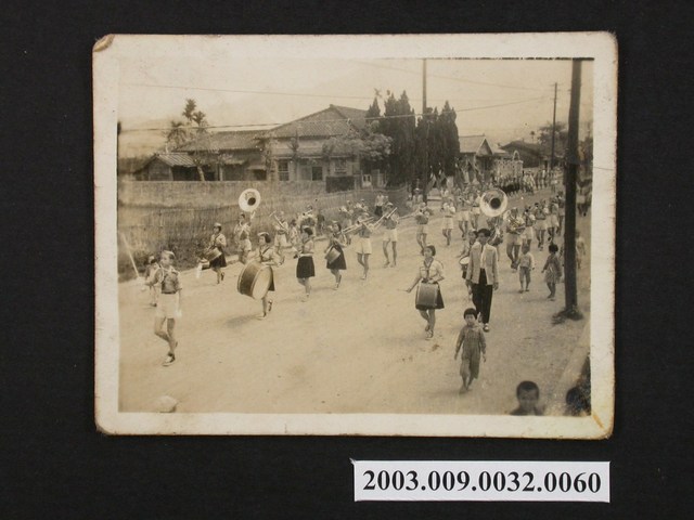 照片:樂隊遊行 (共1張)