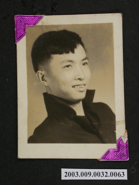 照片:男大頭照 (共1張)