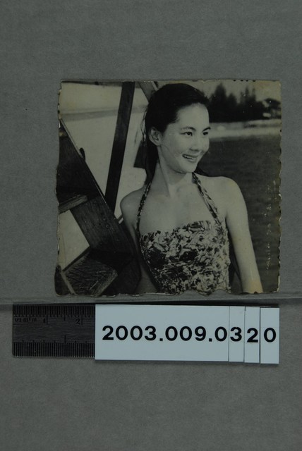 丁皓明星照 (共2張)