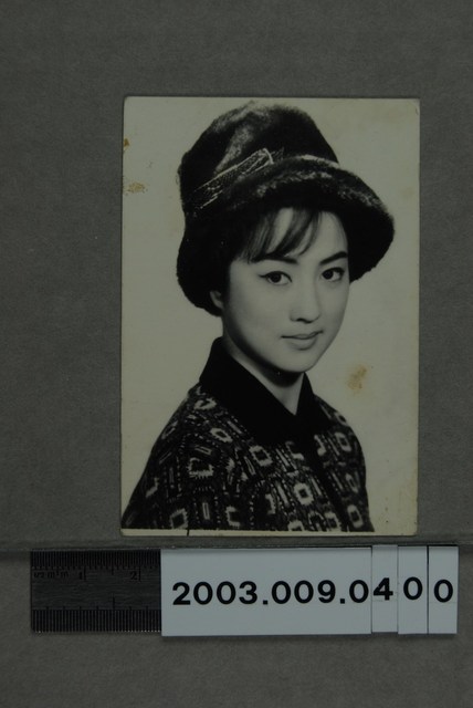 女明星照 (共2張)