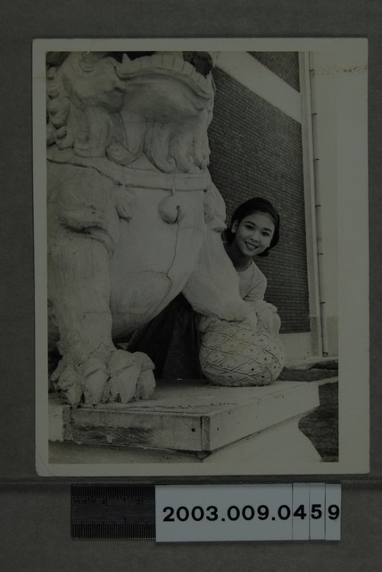 林嘉明星照 (共2張)