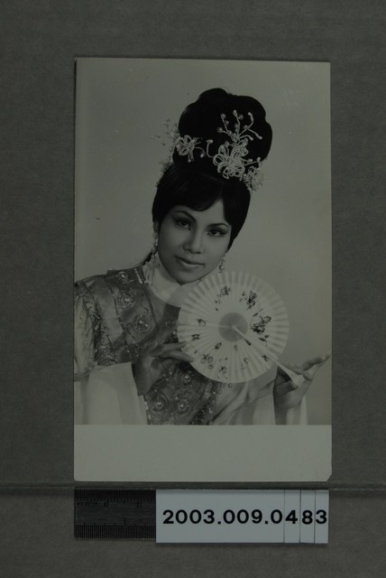 歌仔戲女演員明星照 (共2張)