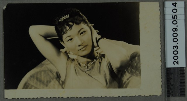 女明星照 (共2張)