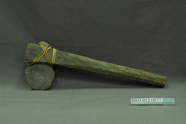 達悟族石斧 (共3張)